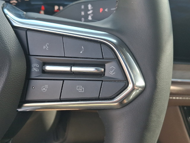 Used 2025 Chevrolet Tahoe High Country AWD/4WD image 8