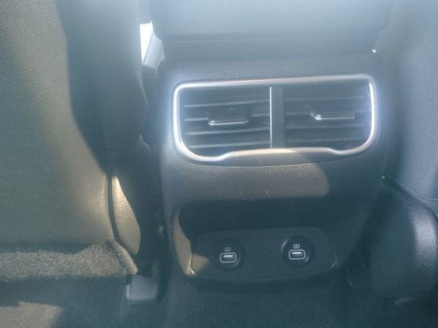 Used 2023 Hyundai Santa Fe SEL w/ Cargo Package image 19