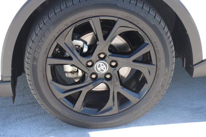 Certified 2021 Toyota C-HR Nightshade FWD image 9