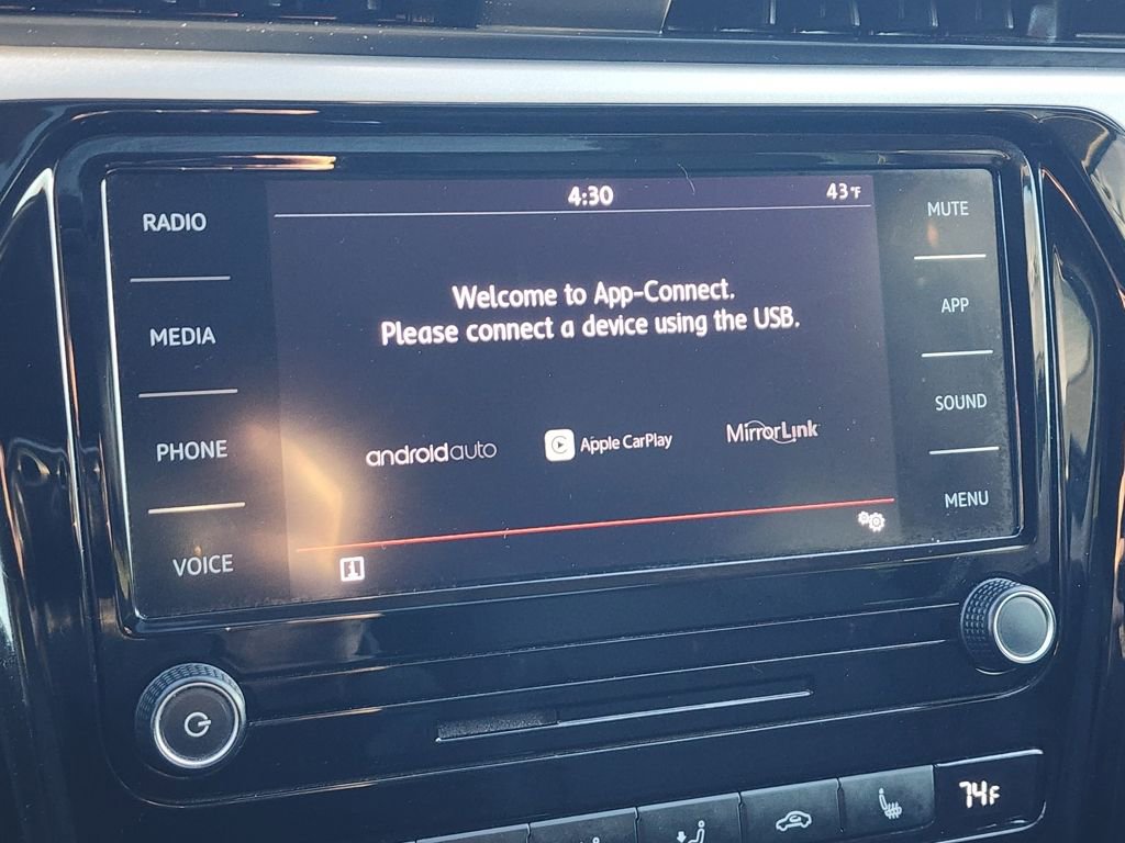 Used 2022 Volkswagen Passat 2.0T SE image 20