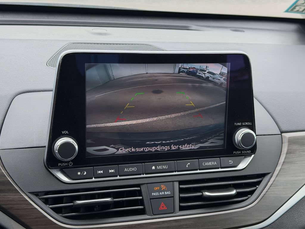 Used 2024 Nissan Altima 2.5 SV FWD image 26