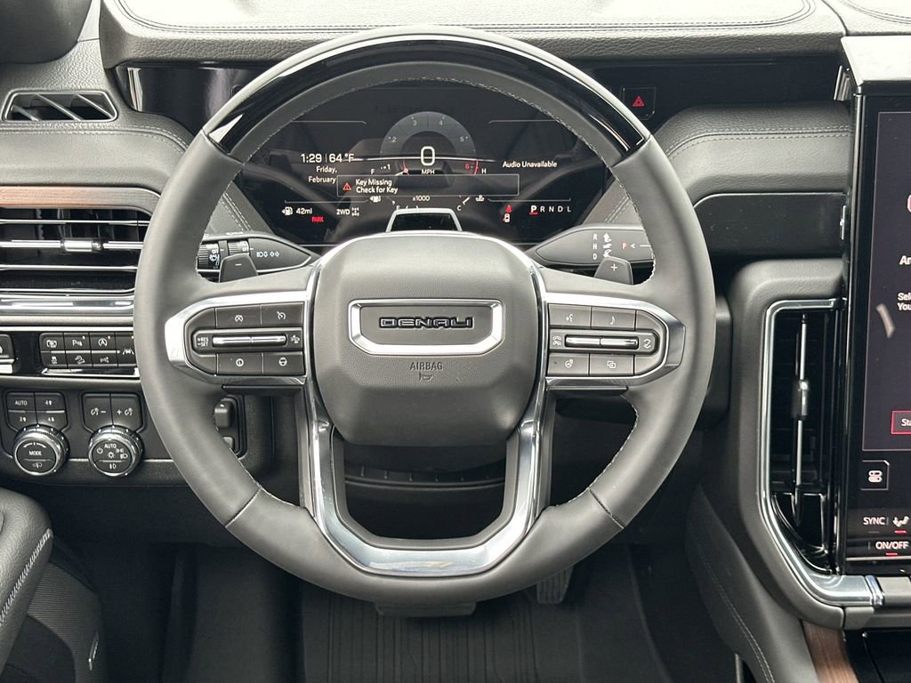 New 2026 GMC Yukon Denali w/ Denali Reserve Package image 17