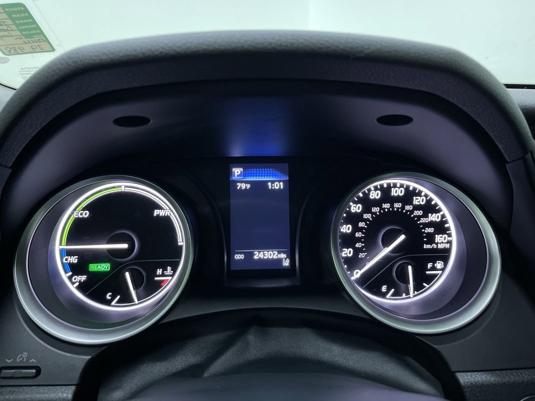 Used 2023 Toyota Camry LE image 18