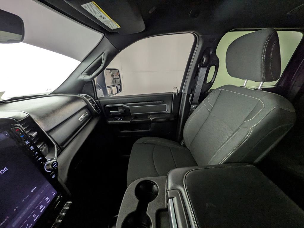 Used 2025 RAM 2500 Big Horn image 29