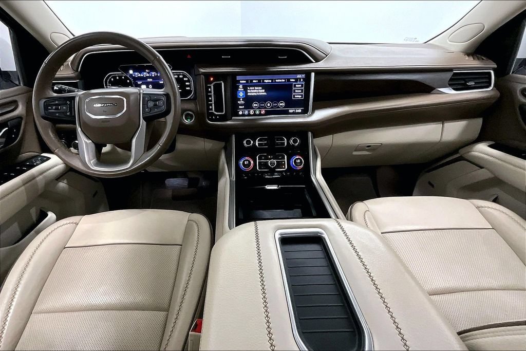 Used 2021 GMC Yukon Denali AWD/4WD image 18