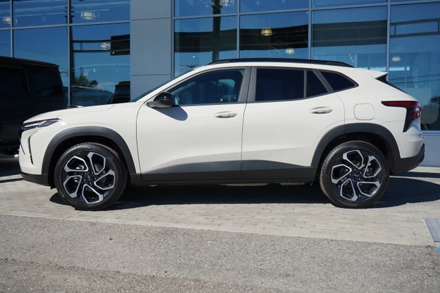 New 2026 Chevrolet Trax RS w/ Sunroof Package image 5