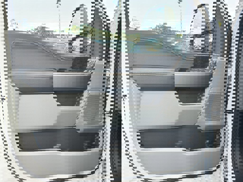 New 2026 Ford F350 XLT w/ XLT Premium Package image 13