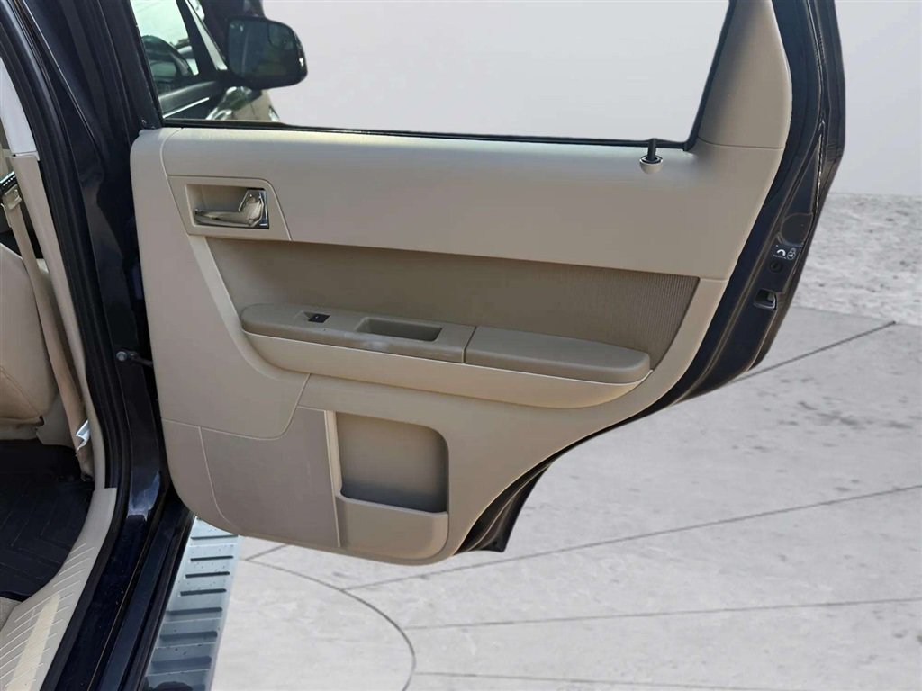 Used 2012 Ford Escape Limited AWD/4WD image 11