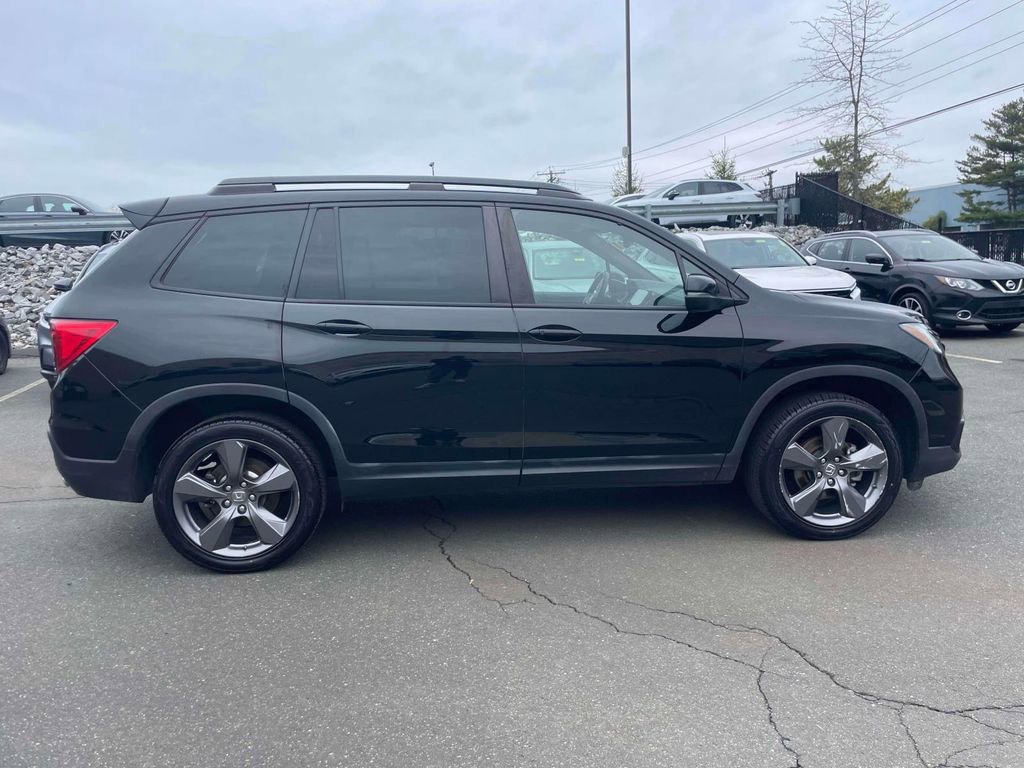 Certified 2021 Honda Passport Touring image 4