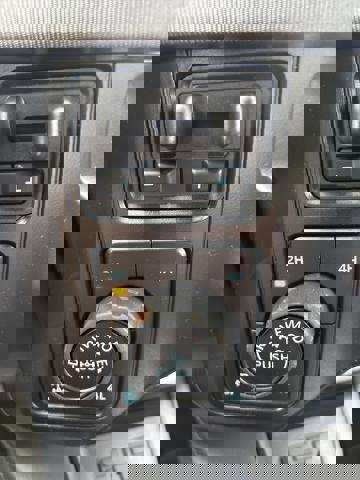 New 2026 Ford F350 Platinum w/ Tremor Off-Road Package image 14