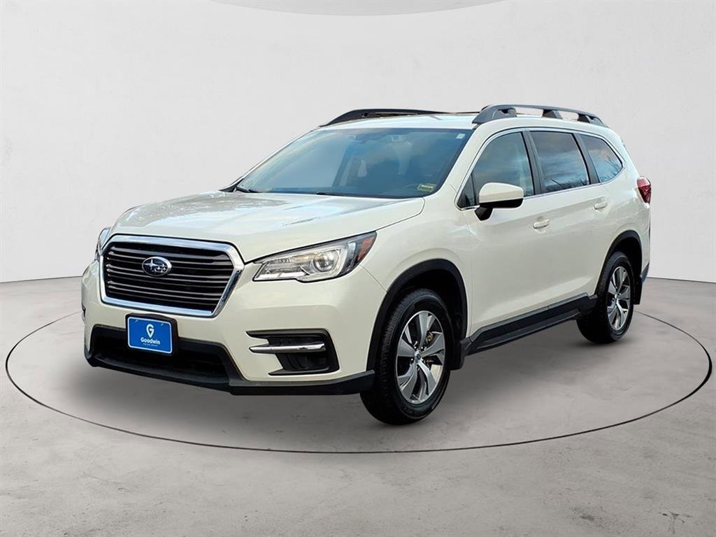 Used 2022 Subaru Ascent Premium image 1