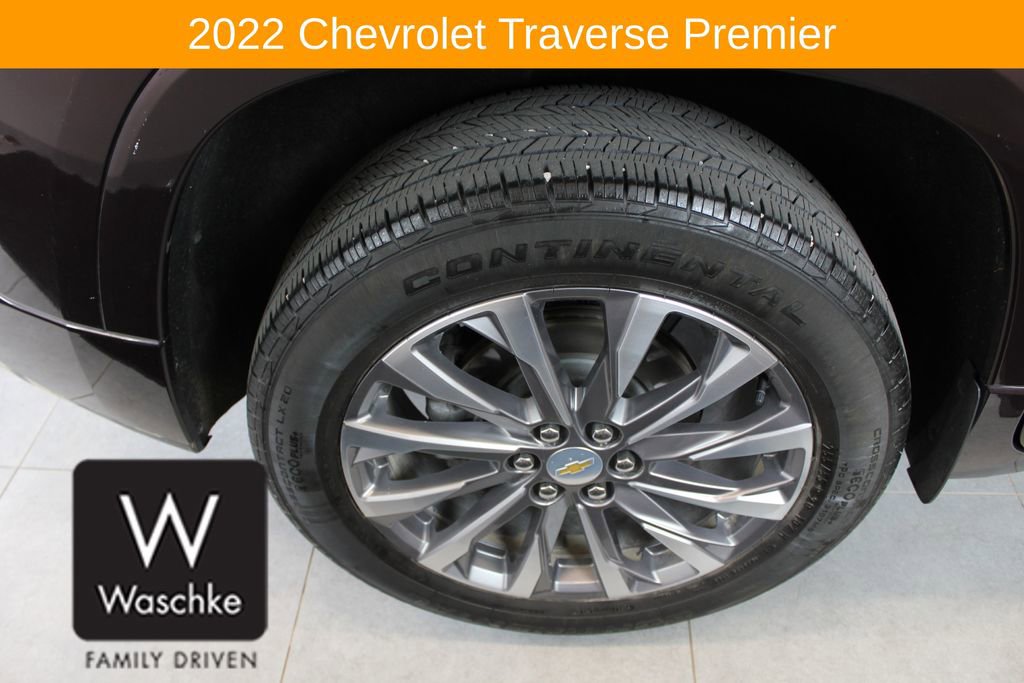 Used 2022 Chevrolet Traverse Premier w/ LPO, Floor Liner Package AWD/4WD image 14