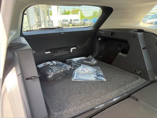 New 2025 Volkswagen Tiguan SE AWD/4WD image 27