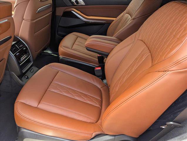 New 2026 BMW X7 xDrive40i image 15