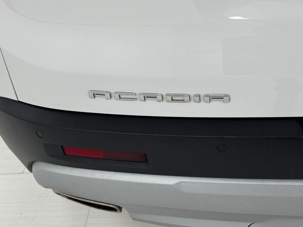 Used 2023 GMC Acadia SLT image 37