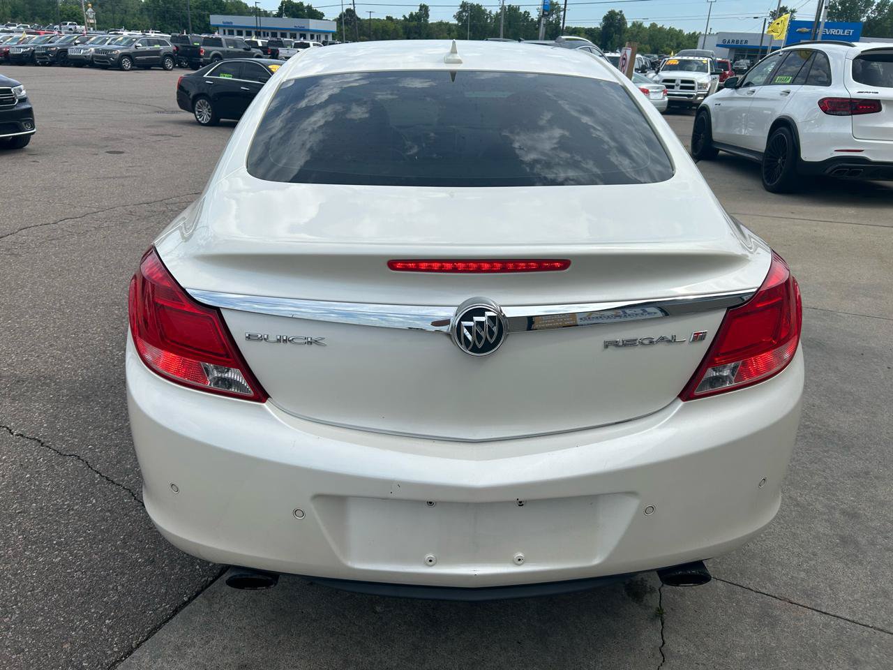 Used 2013 Buick Regal Premium FWD image 6