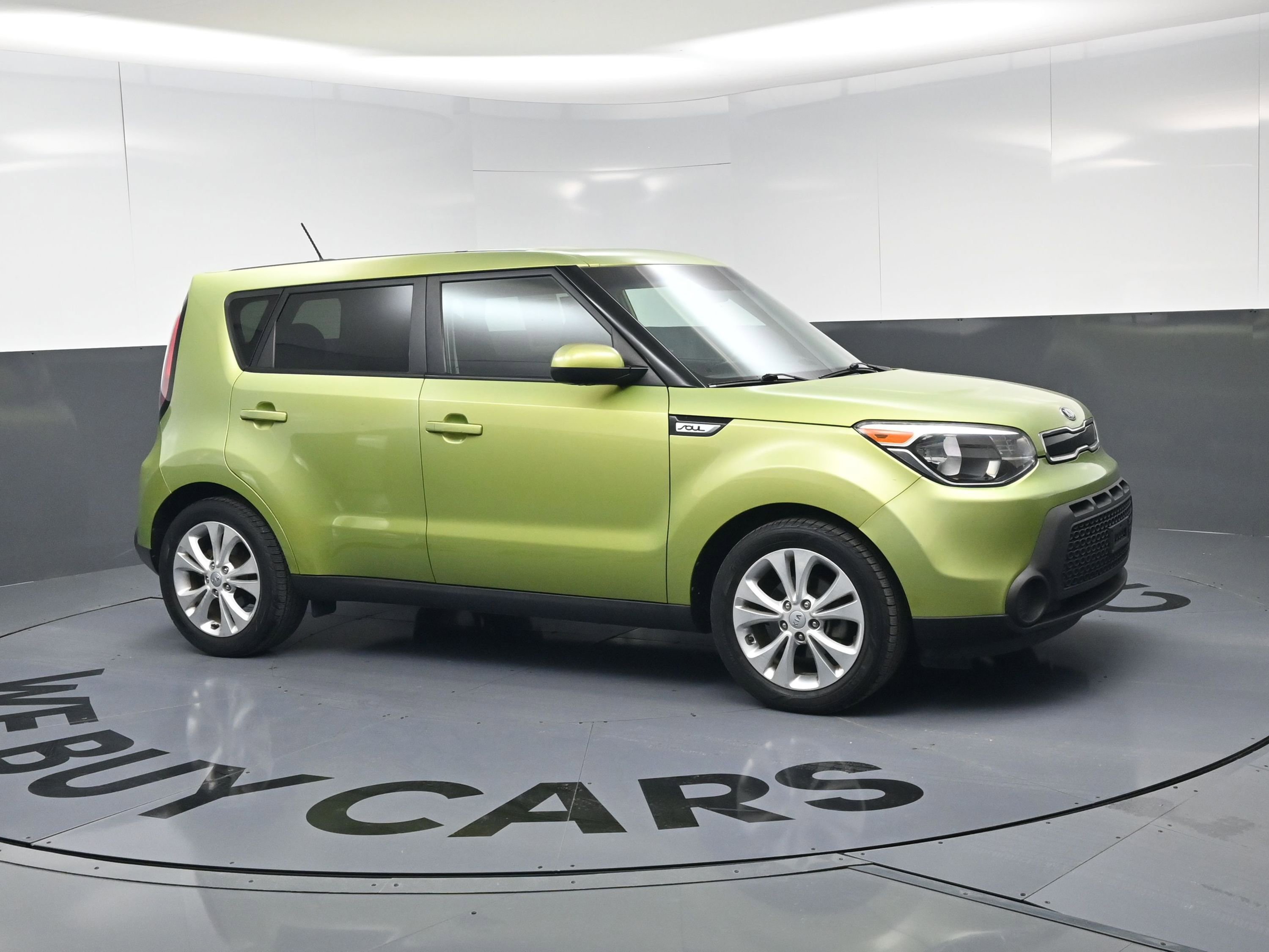Used 2015 Kia Soul + video 2