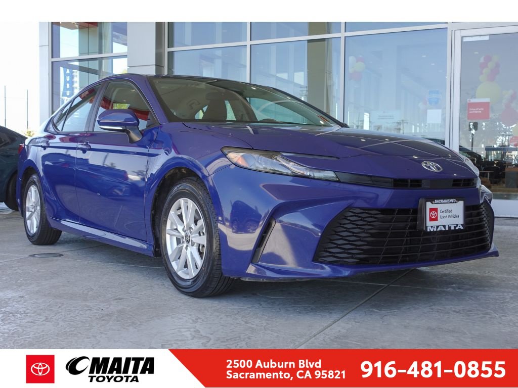 Used 2025 Toyota Camry LE FWD video 1