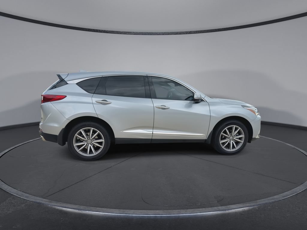Used 2023 Acura RDX w/ Technology Package FWD image 9