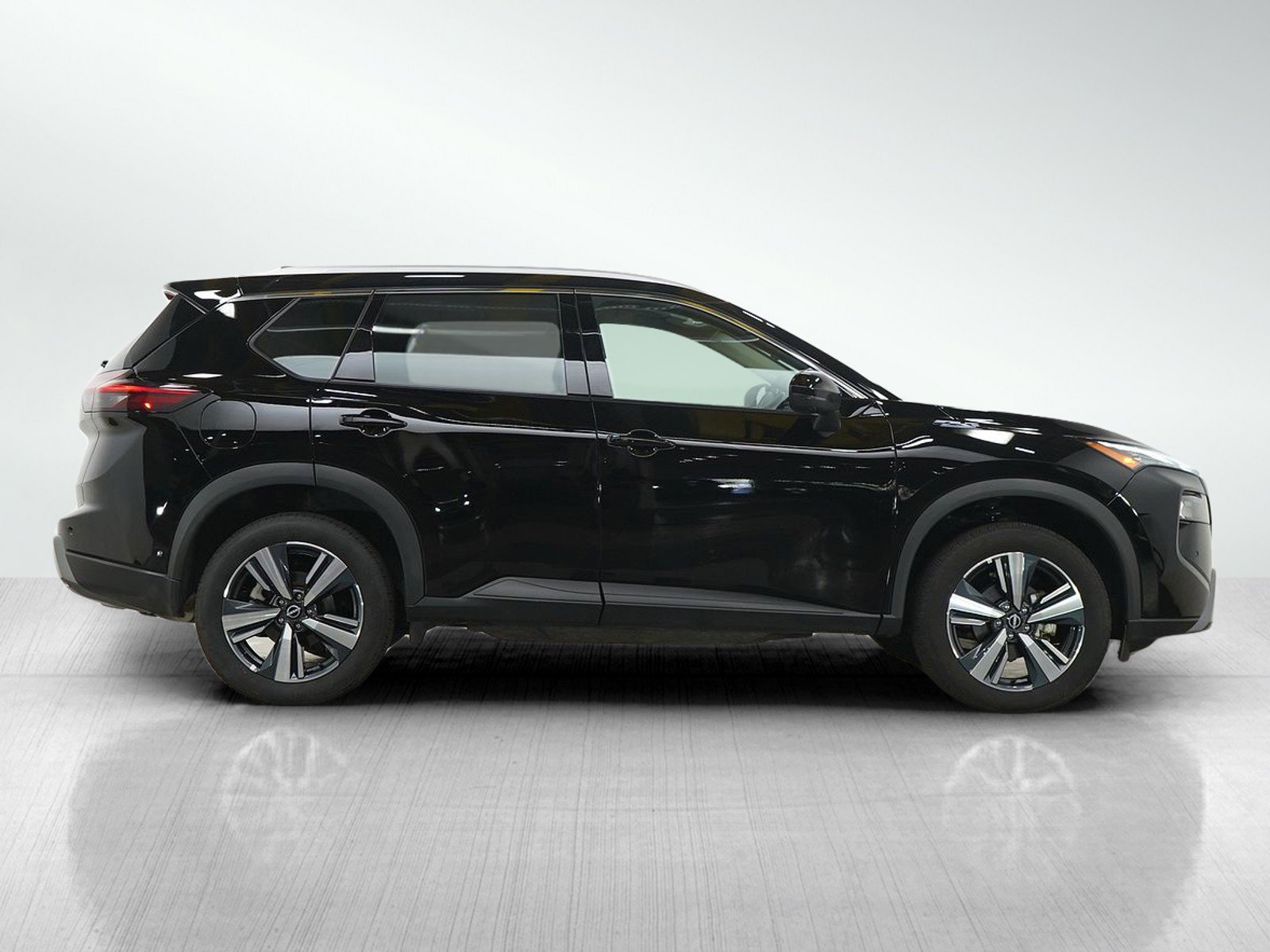 Used 2026 Nissan Rogue SL AWD/4WD image 7