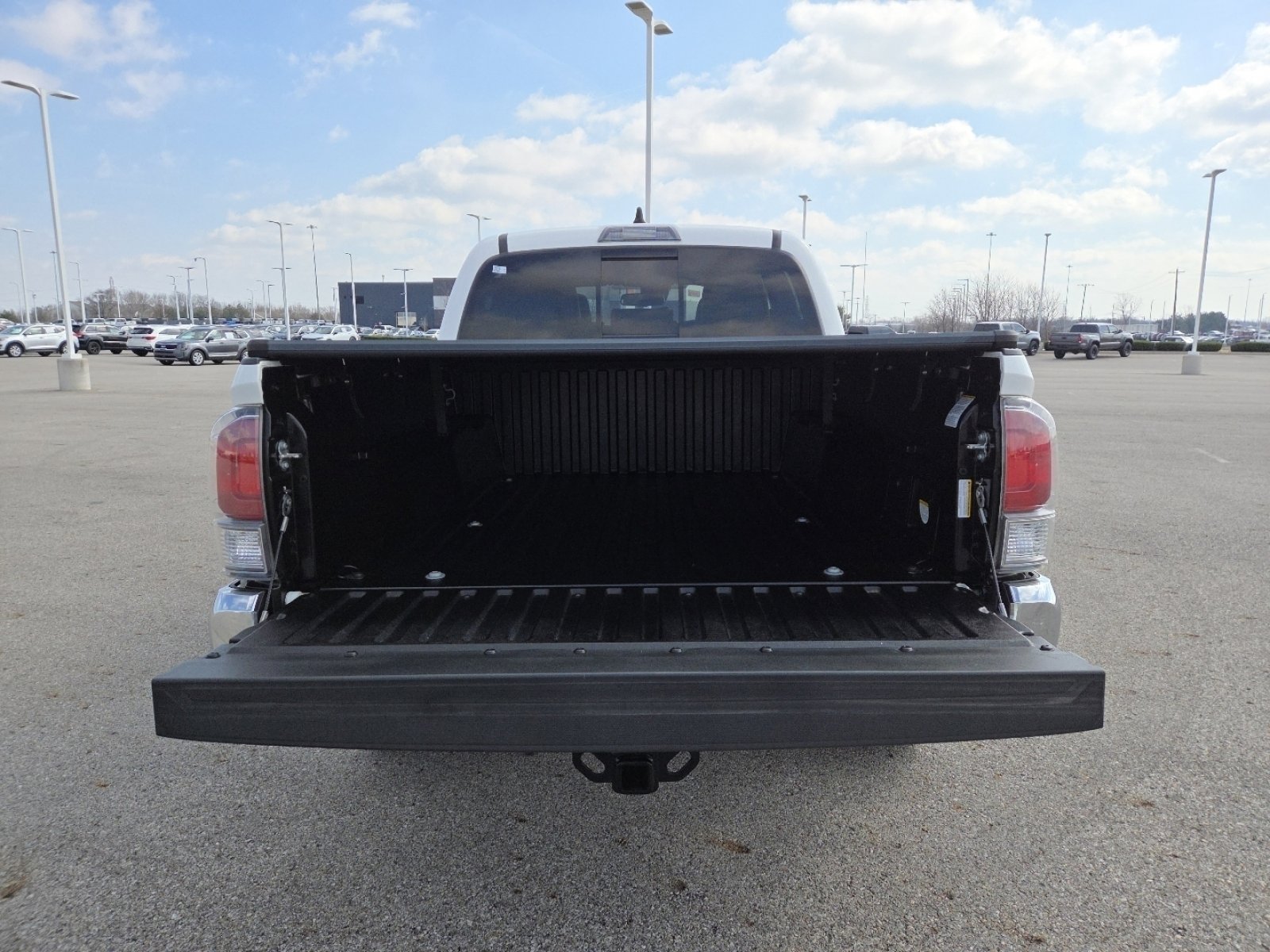 Used 2021 Toyota Tacoma TRD Off-Road AWD/4WD image 21