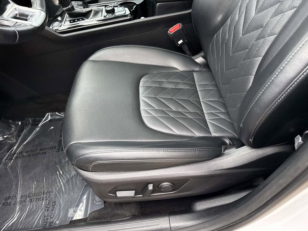 Used 2023 Kia Sportage X-Line w/ X-Line Premium Package image 16