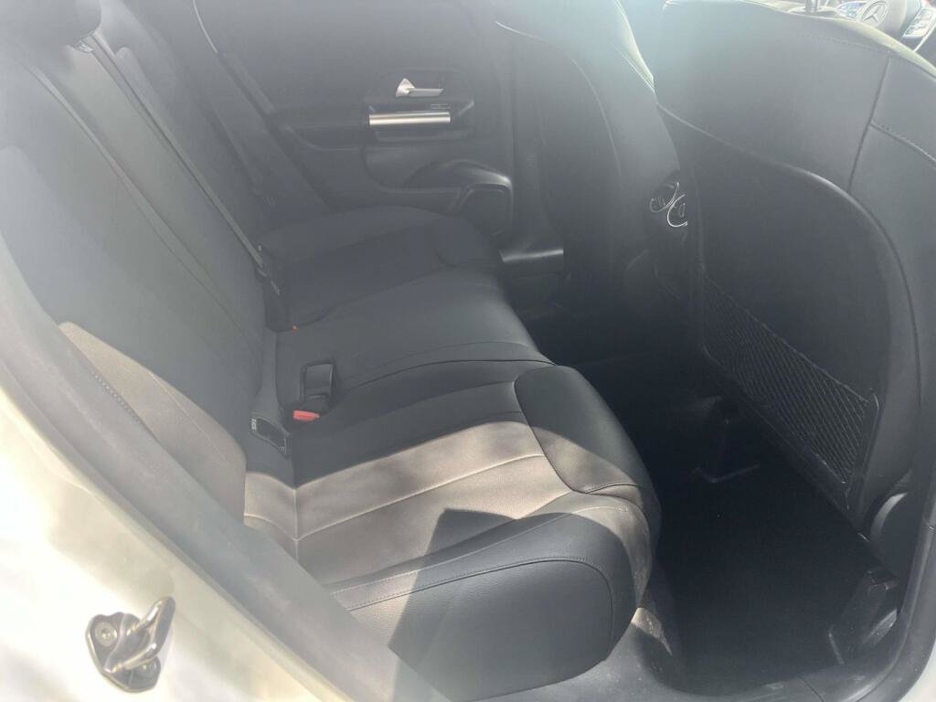 Used 2023 Mercedes-Benz GLA 250 4MATIC image 21