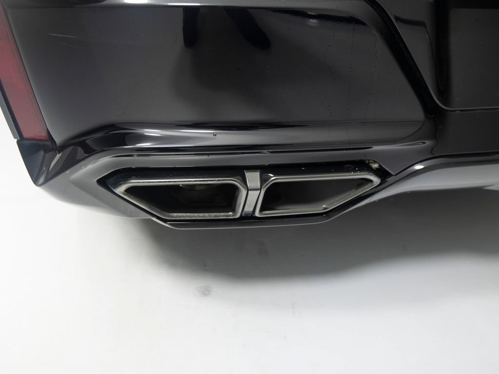 Used 2023 BMW 760i xDrive AWD/4WD image 51