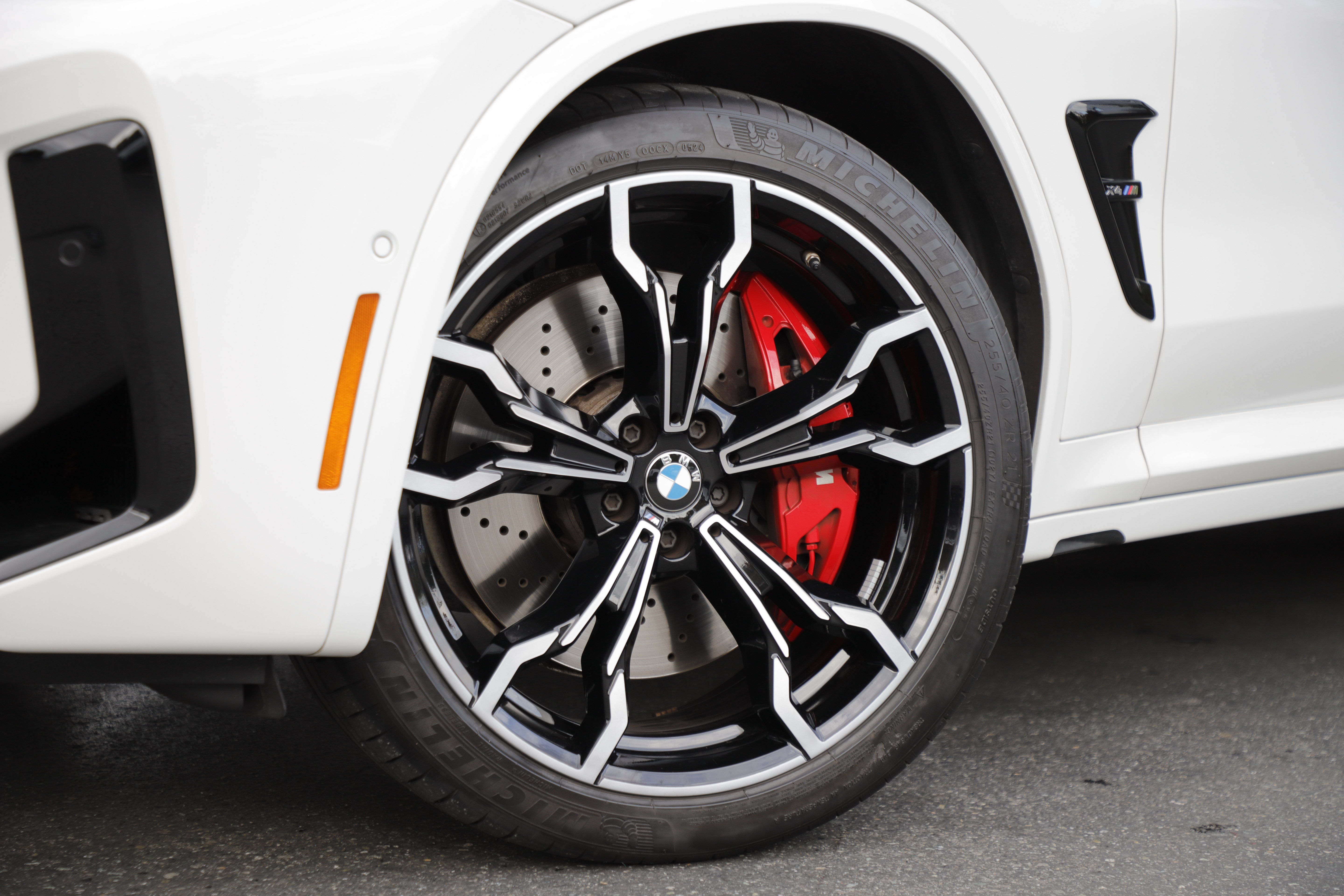 Used 2024 BMW X4 M w/ Competition Package AWD/4WD image 2