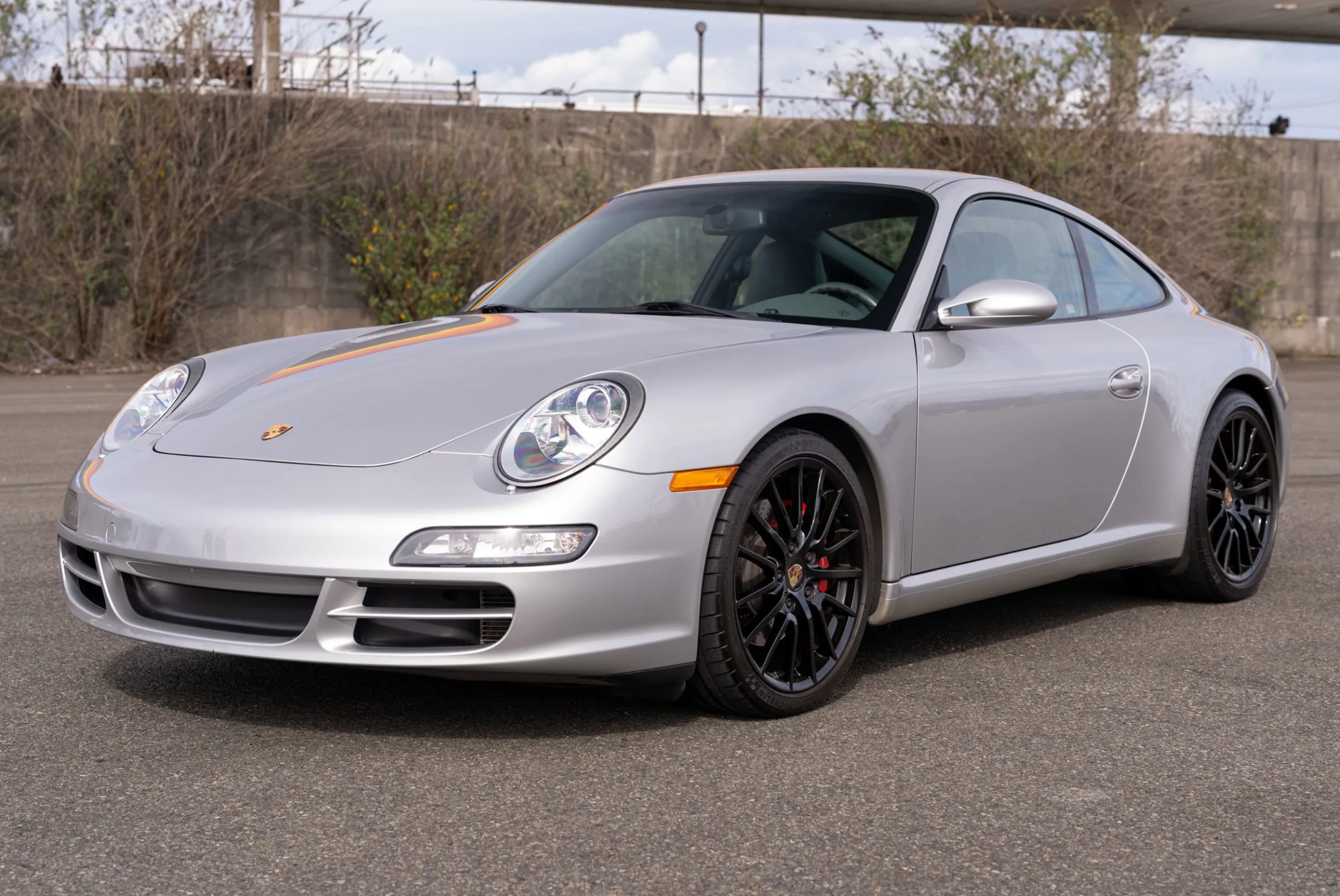 Used 2005 Porsche 911 Carrera S image 84