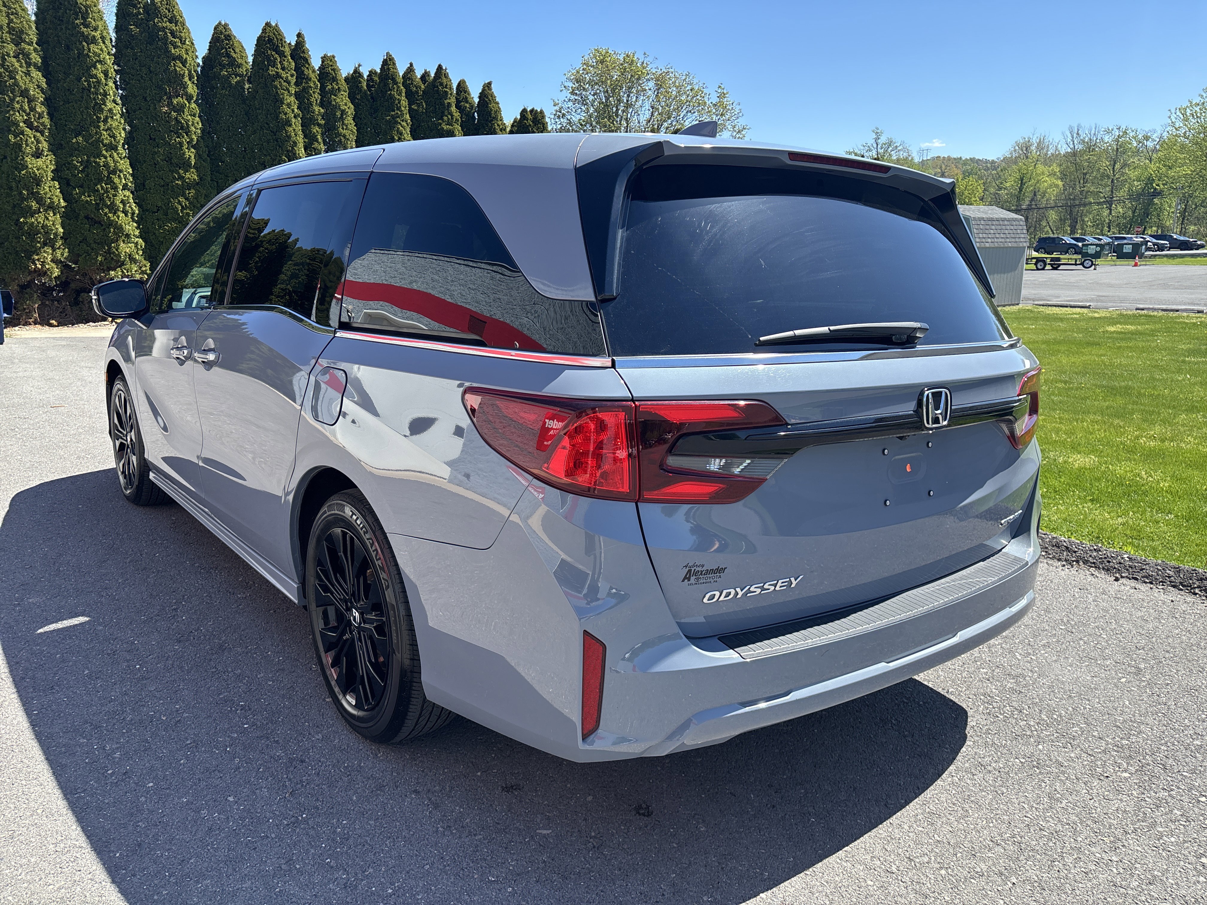 Used 2025 Honda Odyssey Sport-L image 6