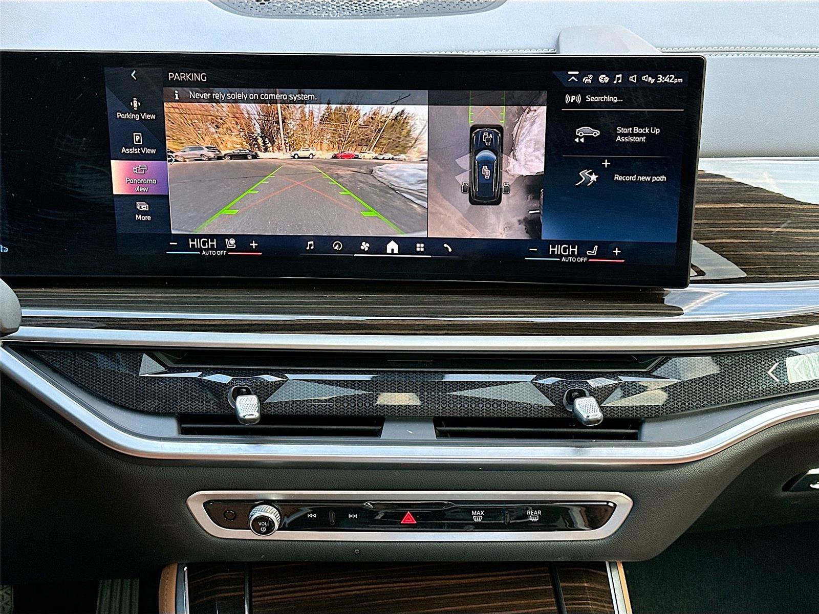 Certified 2024 BMW X5 xDrive40i w/ Parking Assistance Package image 14