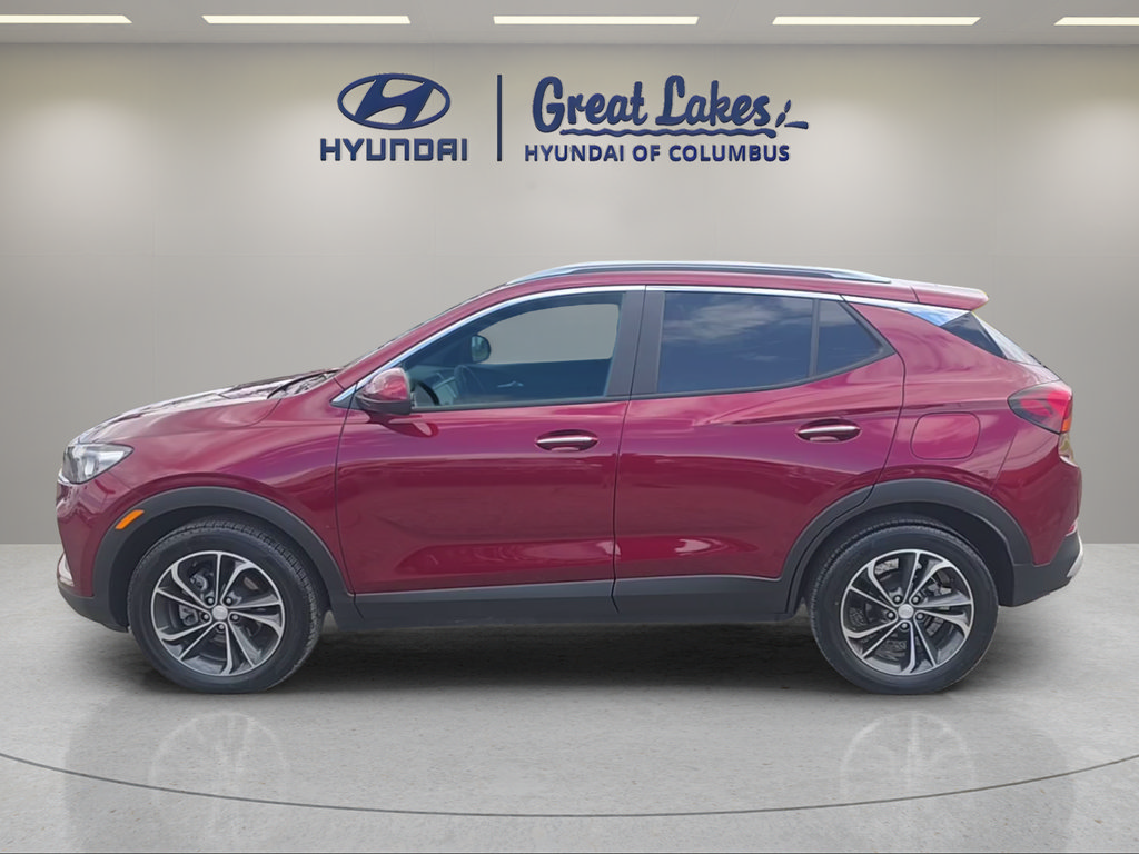 Used 2023 Buick Encore GX Select w/ Safety Package II FWD image 2