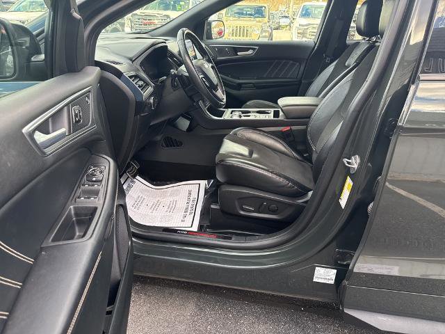 Certified 2023 Ford Edge ST image 9