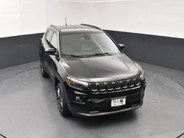 New 2026 Jeep Compass Limited AWD/4WD image 13