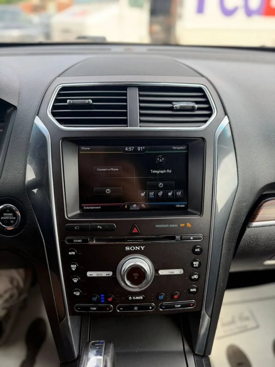 Used 2016 Ford Explorer Limited AWD/4WD image 15