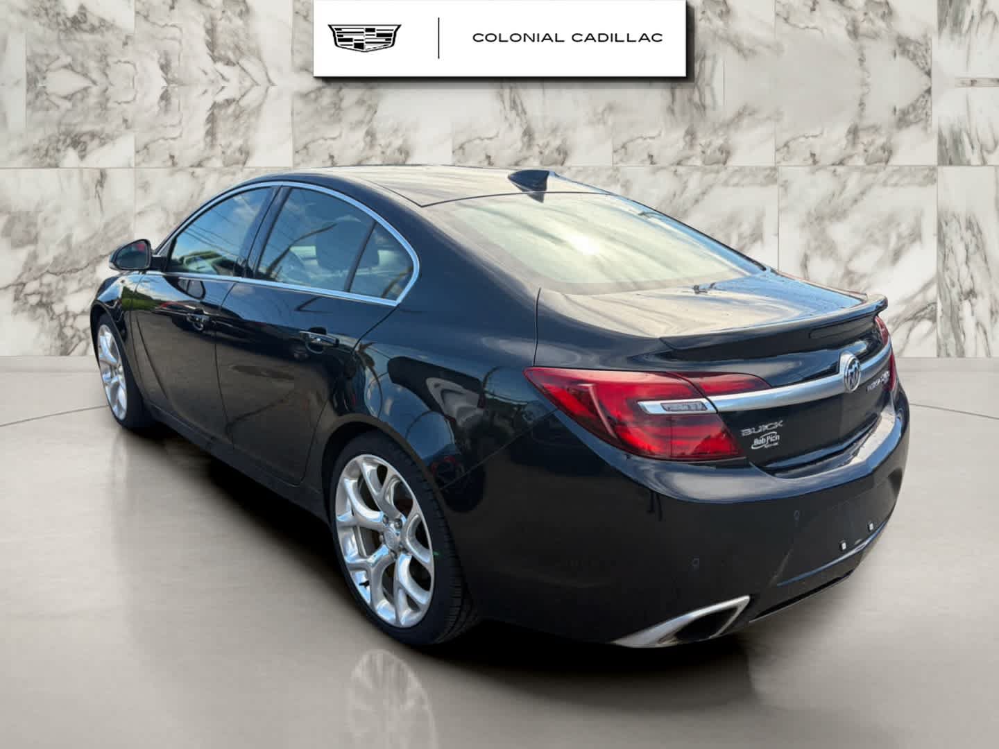 Used 2017 Buick Regal GS w/ Driver Confidence Package #2 AWD/4WD image 3