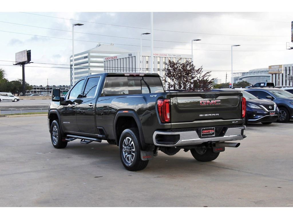 Used 2023 GMC Sierra 2500 SLT w/ SLT Convenience Package image 4