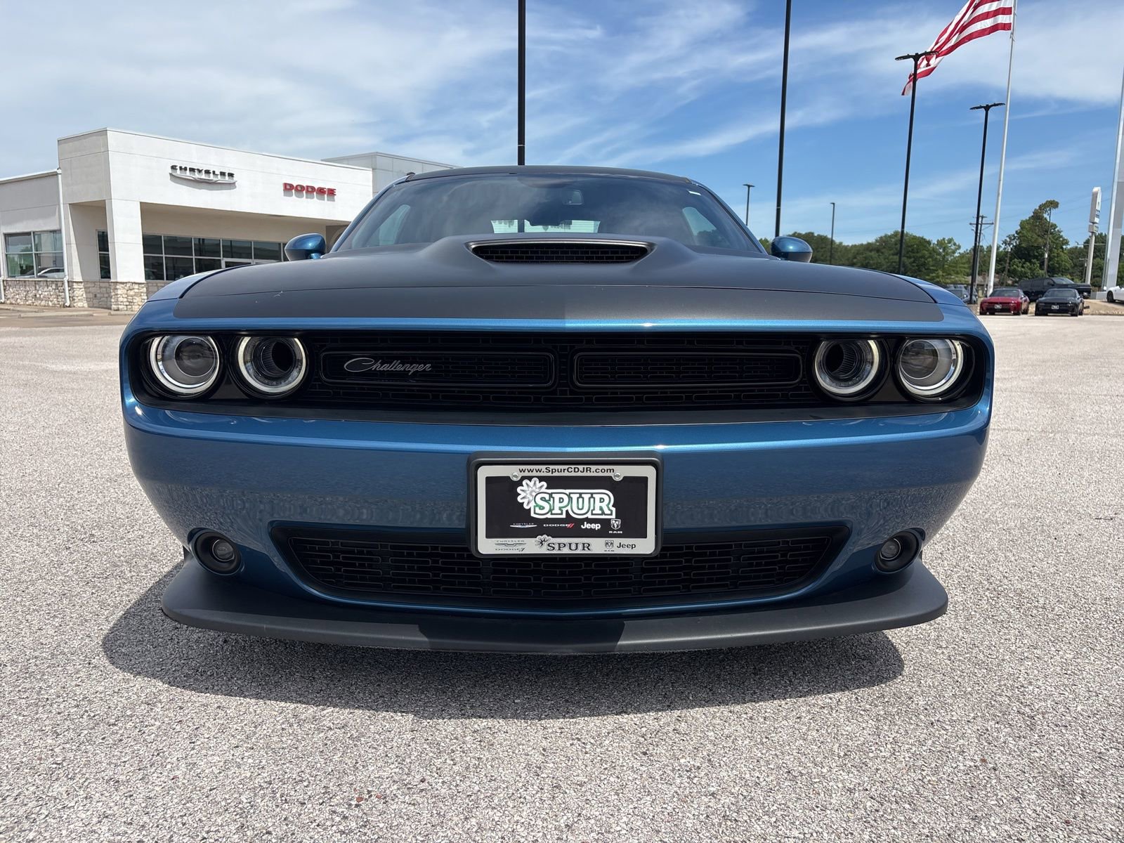 Used 2023 Dodge Challenger R/T w/ T/A Package RWD image 9