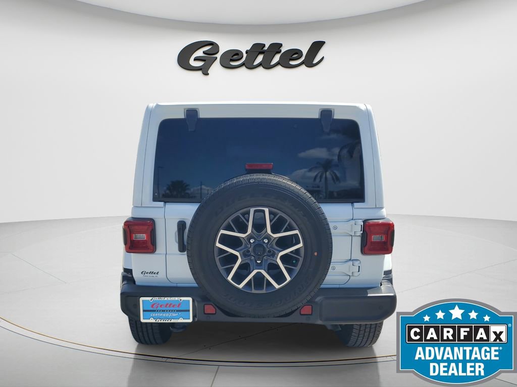 Used 2024 Jeep Wrangler Sahara w/ Technology Group image 5