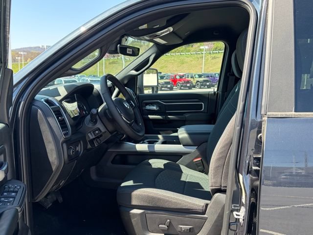 New 2026 RAM 2500 Big Horn AWD/4WD image 14