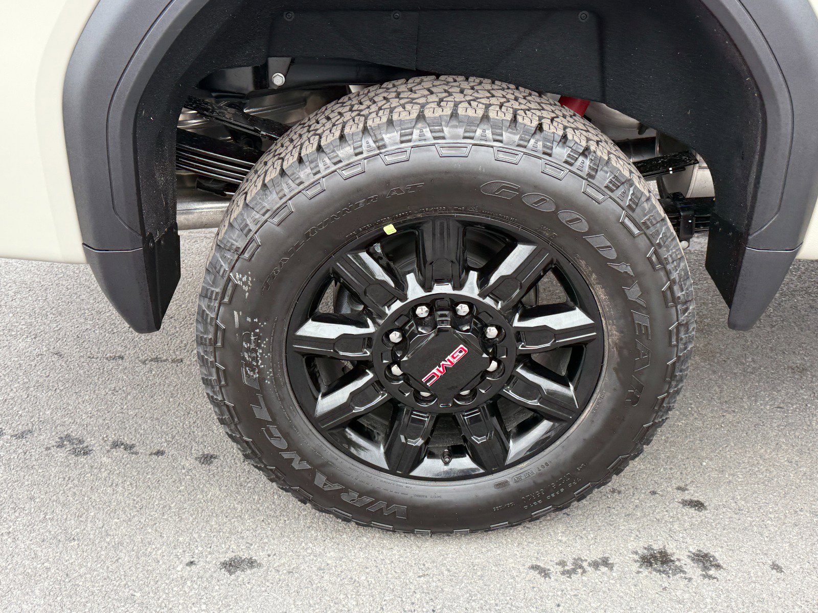 New 2026 GMC Sierra 3500 AT4 image 11