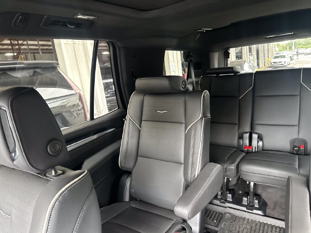 Certified 2025 Cadillac Escalade Sport w/ Touring Package AWD/4WD image 23