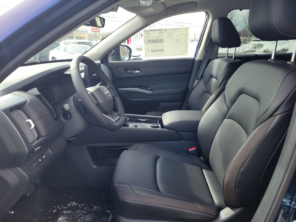 New 2026 Nissan Pathfinder SL w/ SL Premium Package AWD/4WD image 12