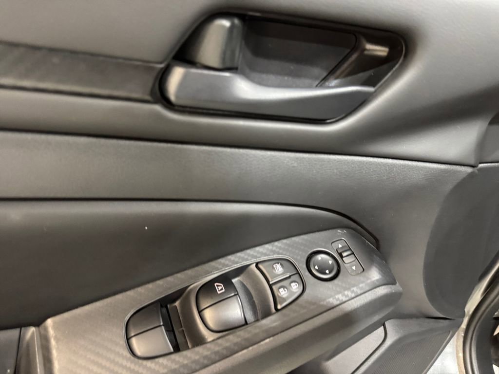 Used 2025 Nissan Altima 2.5 S image 12