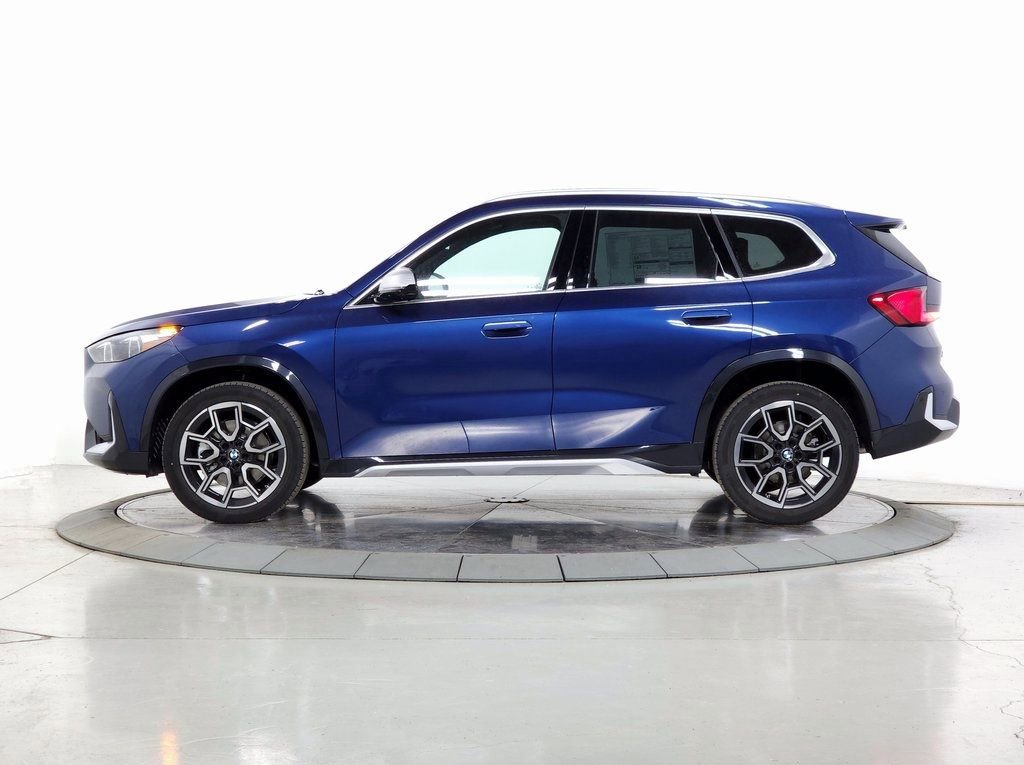 Used 2023 BMW X1 xDrive28i w/ Premium Package image 6