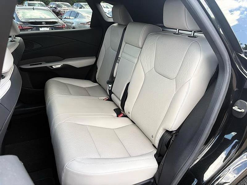Used 2023 Lexus RX 350 Premium Plus w/ Cold Area Package FWD image 49