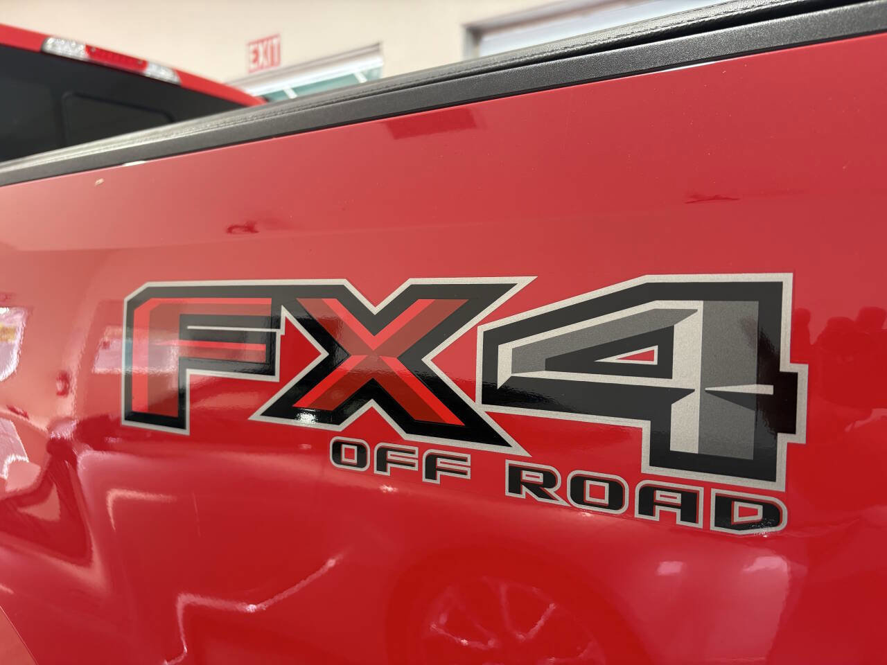 Used 2019 Ford F250 Lariat w/ Chrome Package AWD/4WD image 6