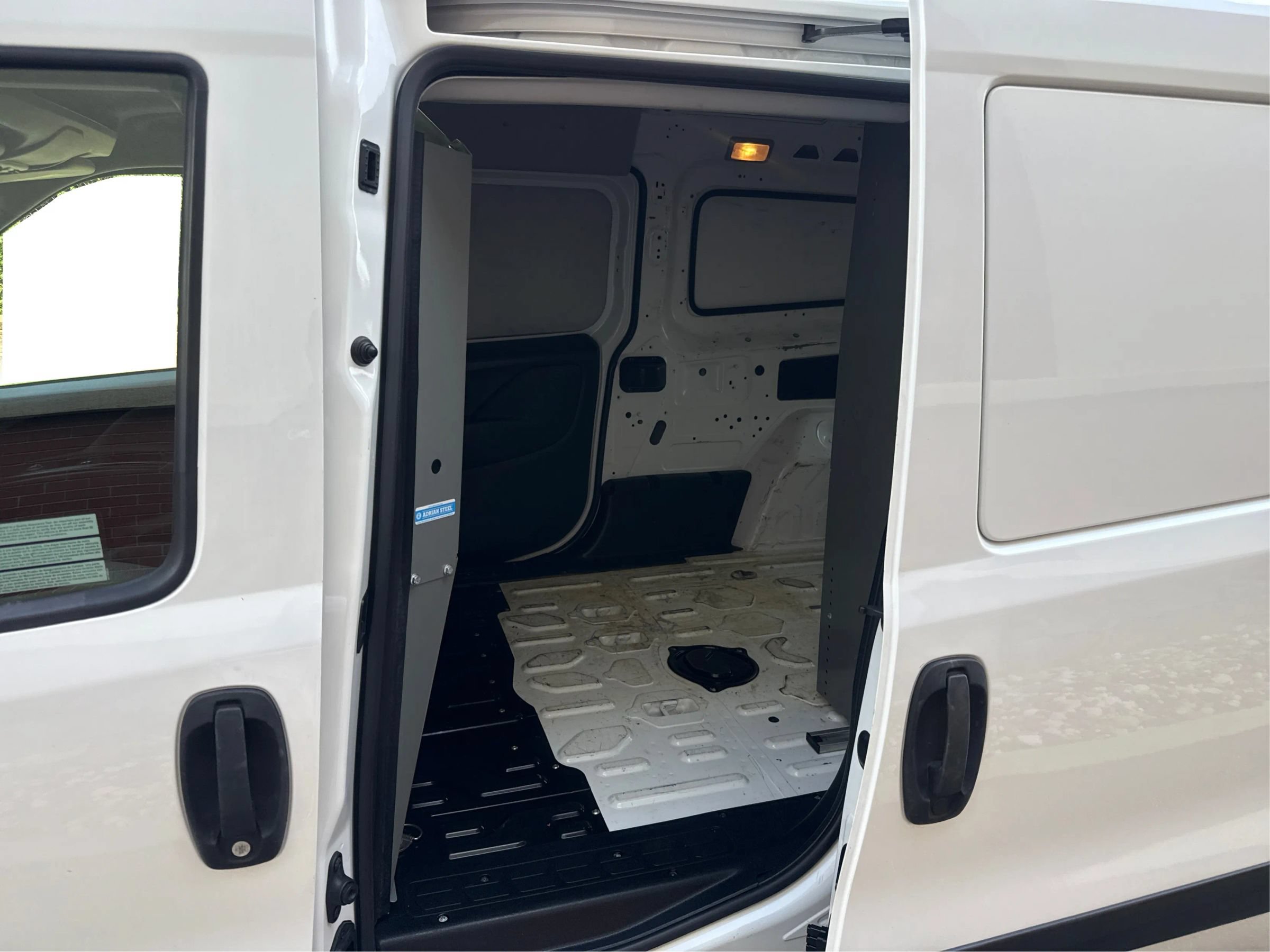 Used 2017 RAM ProMaster City Tradesman w/ Rear Back-up Camera Group FWD image 10