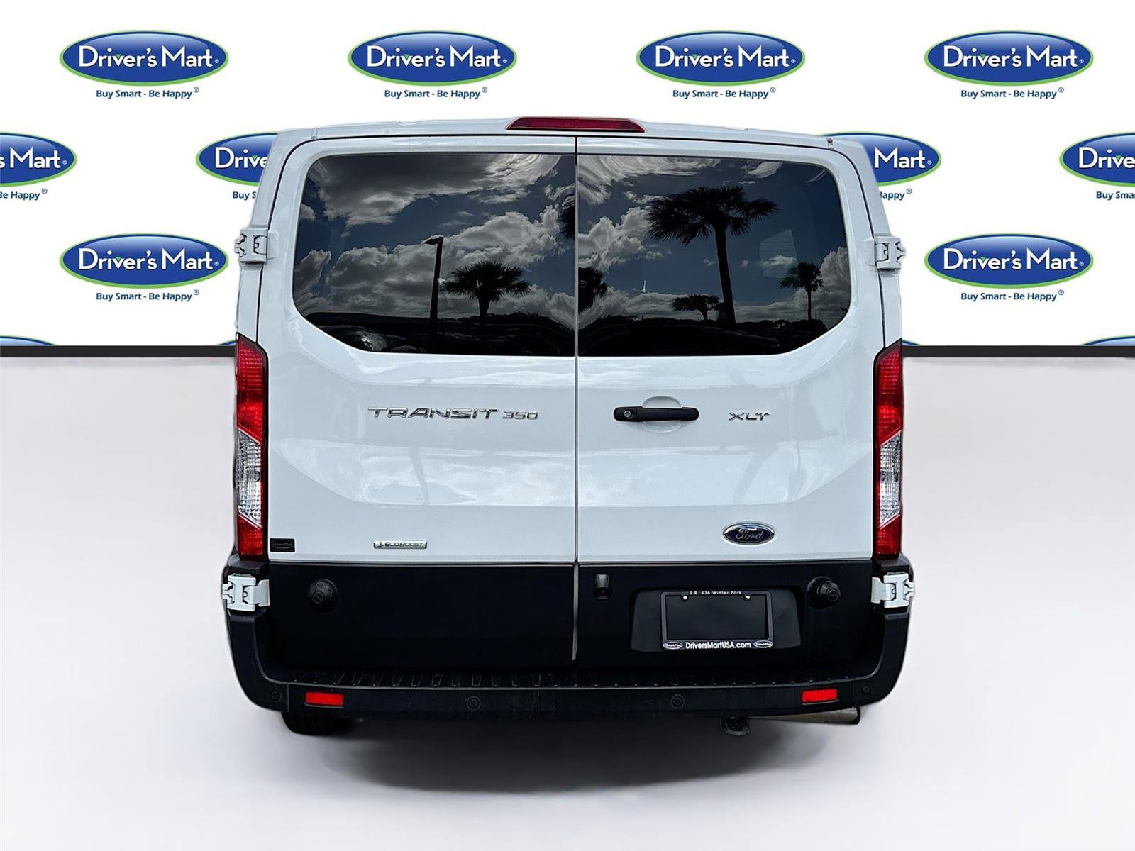 Used 2024 Ford Transit 350 XLT image 6